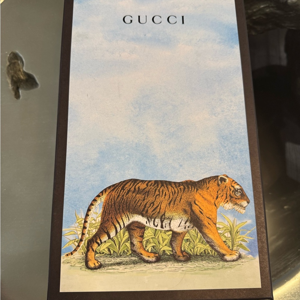Gucci Navy and Red Slip-On Sneakers - Picture 6 of 6